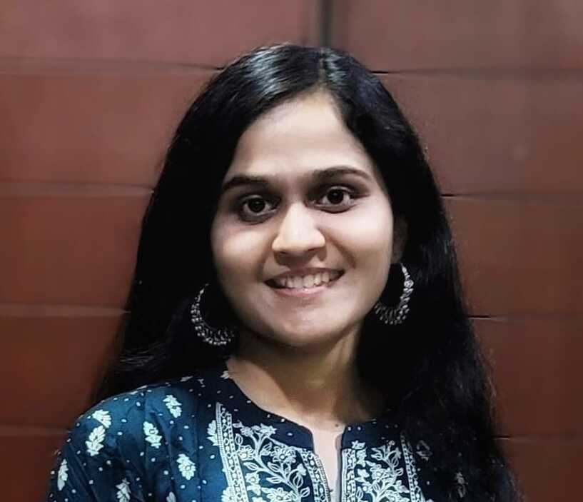 SALONI HIBARE